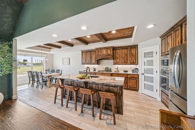28282 E 112th Street S, Coweta, OK 74429