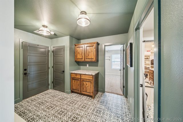 28282 E 112th Street S, Coweta, OK 74429