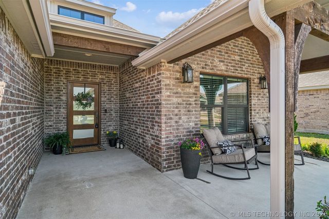 28282 E 112th Street S, Coweta, OK 74429