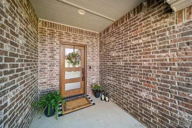 28282 E 112th Street S, Coweta, OK 74429
