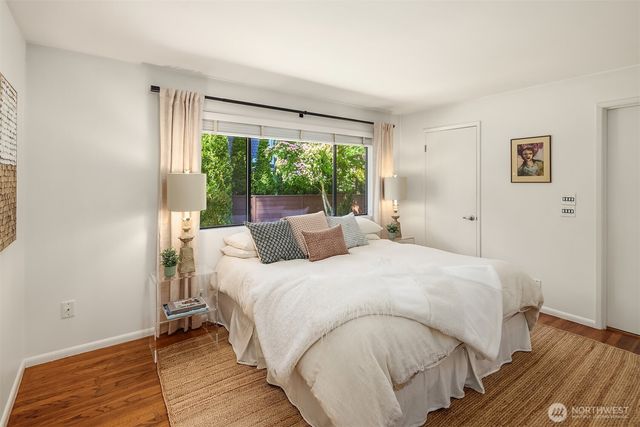 3600 86th Avenue SE, Mercer Island, WA 98040