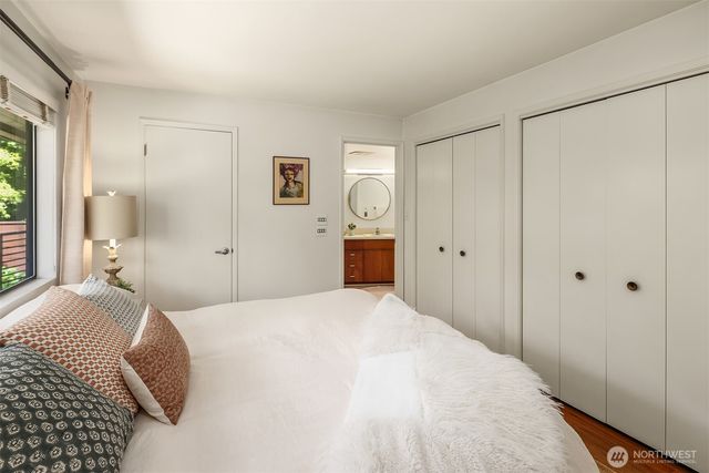 3600 86th Avenue SE, Mercer Island, WA 98040