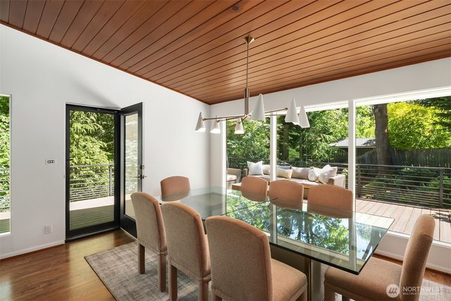 3600 86th Avenue SE, Mercer Island, WA 98040
