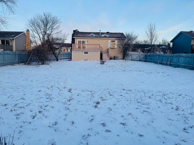 19800 S Edinburgh Lane, Frankfort, IL 60423