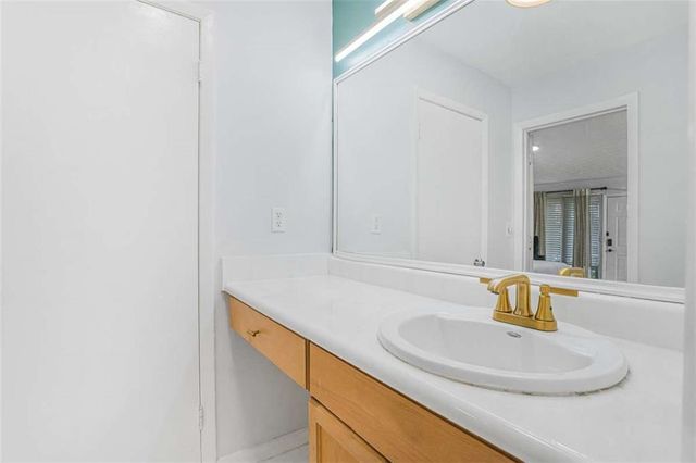 1150 Collier Road 25D, Atlanta, GA 30318