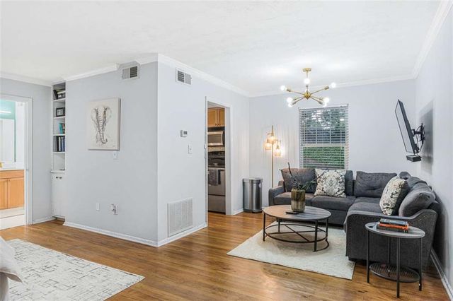 1150 Collier Road 25D, Atlanta, GA 30318