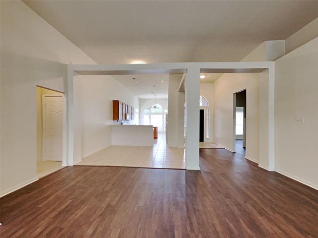 534 Starkstone Court, Spring, TX 77386