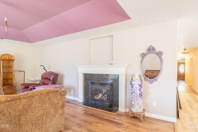 209 NW Stone Fly Court, Grants Pass, OR 97526
