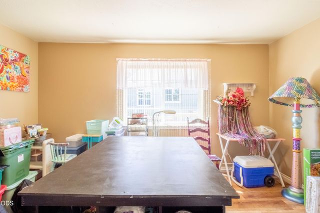 209 NW Stone Fly Court, Grants Pass, OR 97526