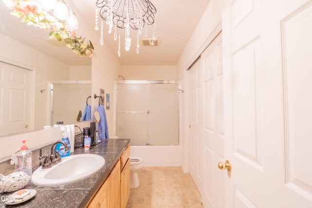 209 NW Stone Fly Court, Grants Pass, OR 97526