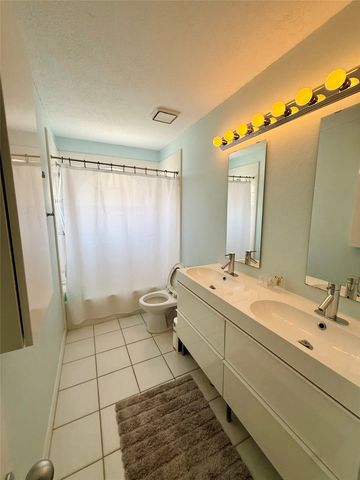 2651 Hidden Ridge Drive, Arlington, TX 76006