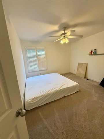 2651 Hidden Ridge Drive, Arlington, TX 76006