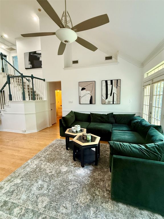 2651 Hidden Ridge Drive, Arlington, TX 76006