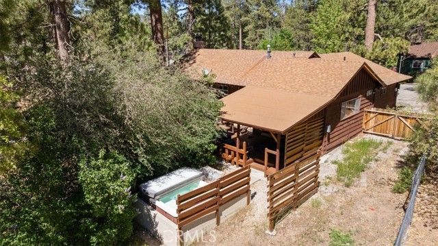 39989 Hillcrest Drive, Big Bear Lake, CA 92315