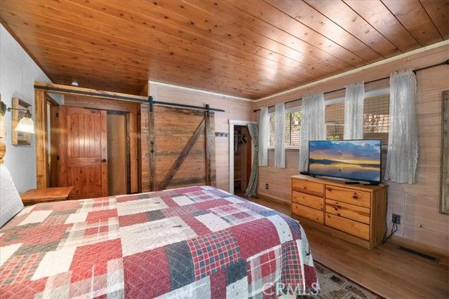 39989 Hillcrest Drive, Big Bear Lake, CA 92315