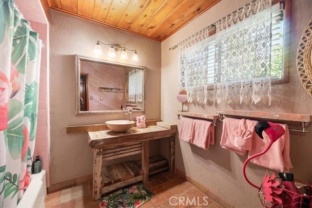 39989 Hillcrest Drive, Big Bear Lake, CA 92315