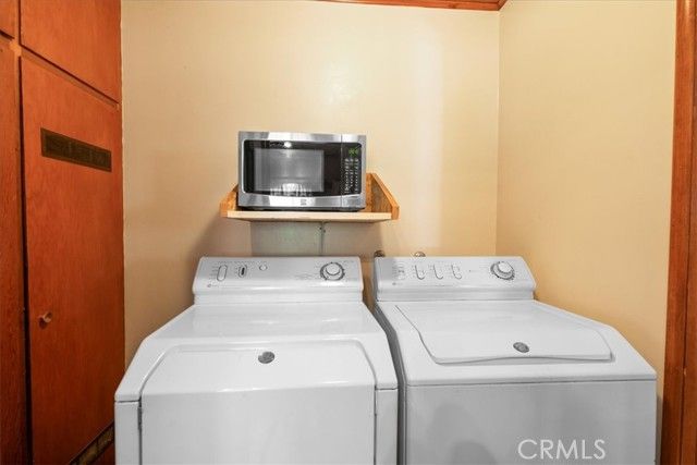 39989 Hillcrest Drive, Big Bear Lake, CA 92315