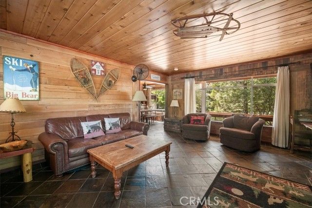 39989 Hillcrest Drive, Big Bear Lake, CA 92315