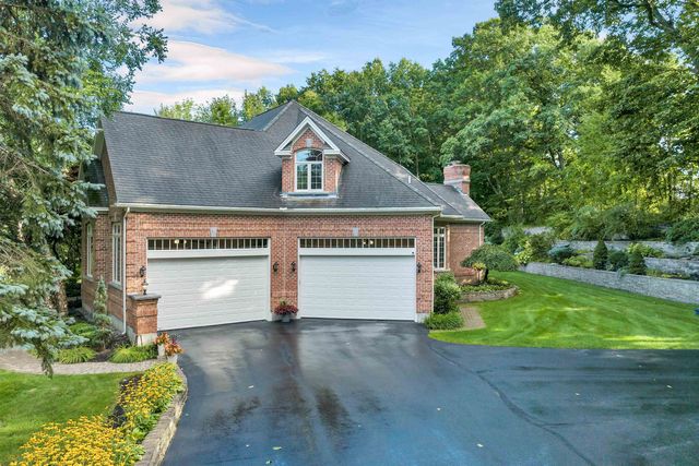 60 Riddle Drive, Bedford, NH 03110