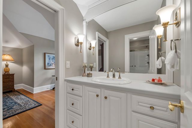 60 Riddle Drive, Bedford, NH 03110