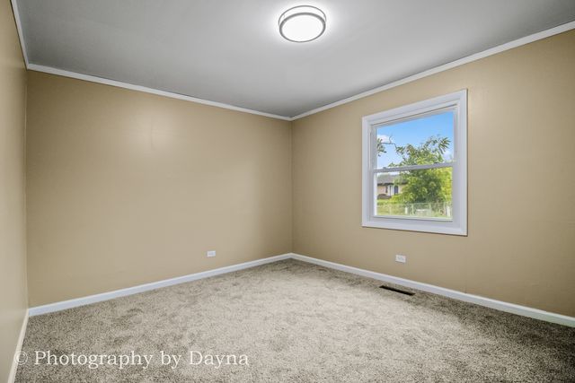 22 Emery Drive, Bourbonnais, IL 60914