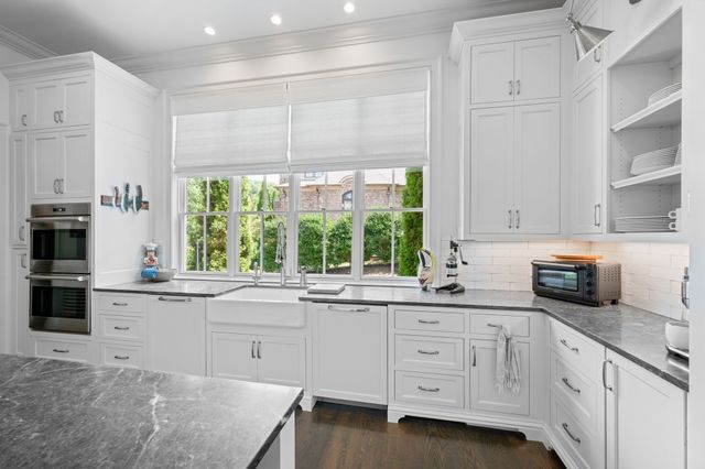 855 Windstone Blvd, Brentwood, TN 37027