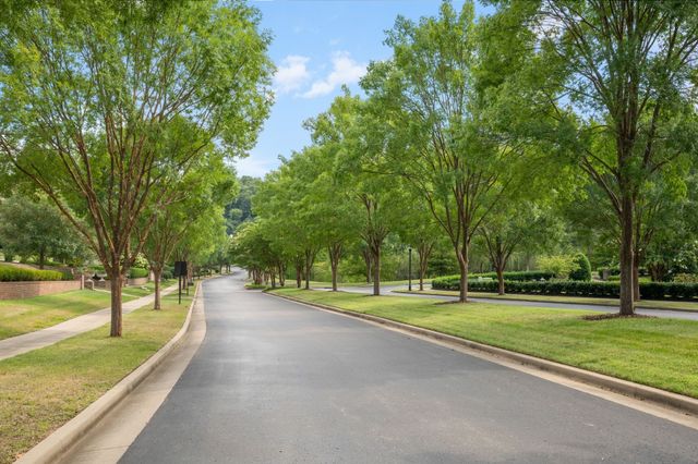 855 Windstone Blvd, Brentwood, TN 37027