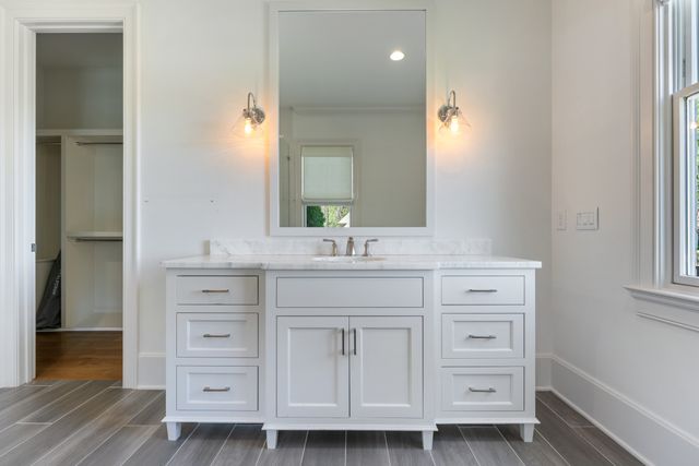 855 Windstone Blvd, Brentwood, TN 37027