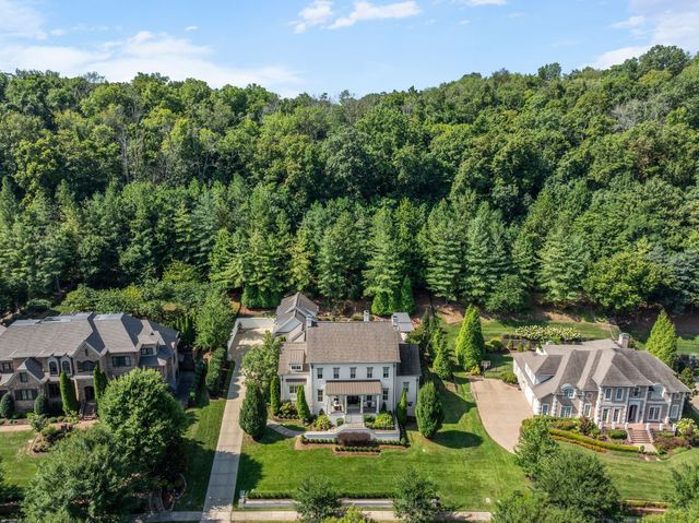 855 Windstone Blvd, Brentwood, TN 37027