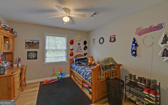 62 Crawford Manor Drive, Toccoa, GA 30577