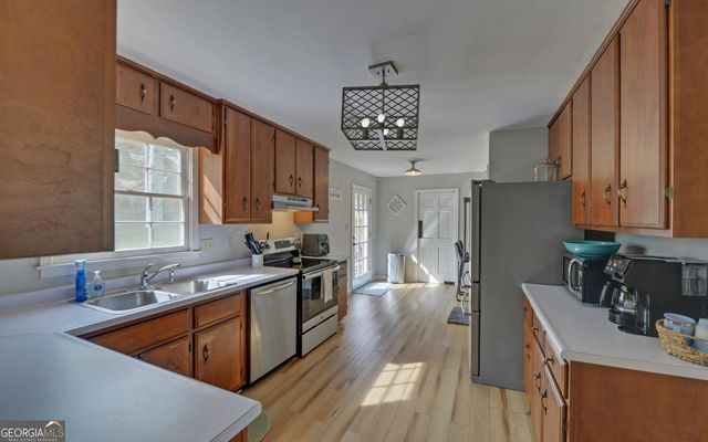 62 Crawford Manor Drive, Toccoa, GA 30577