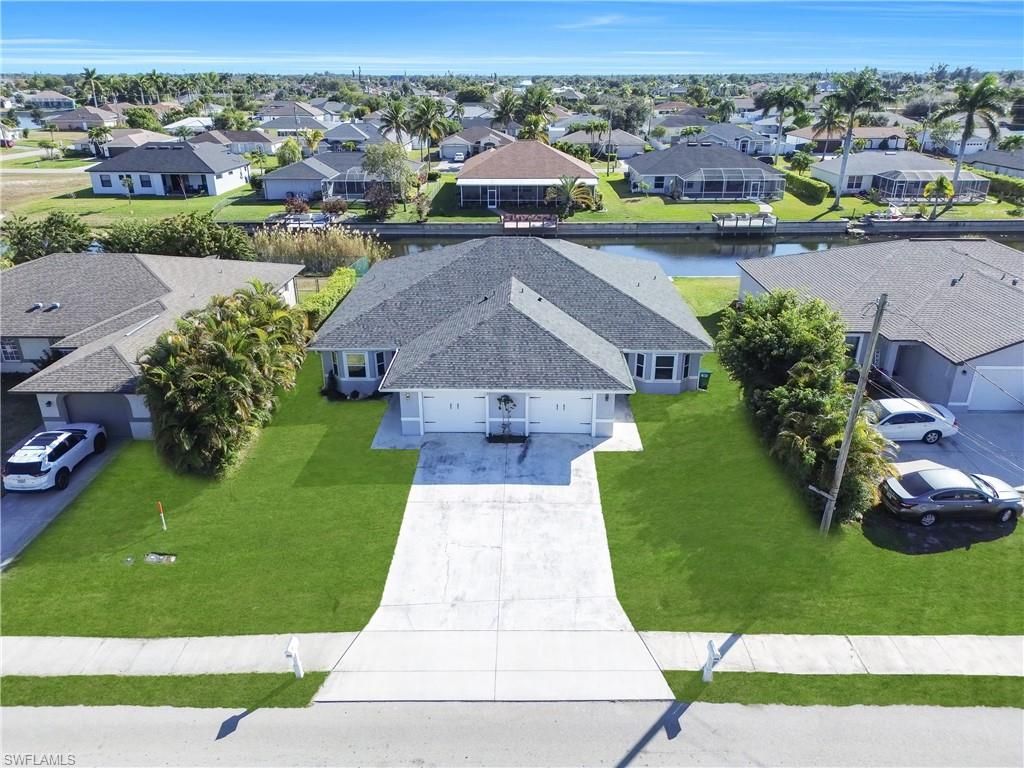 Image 2 of property listing at 2032 NE 6th ST, Cape Coral, FL 33909