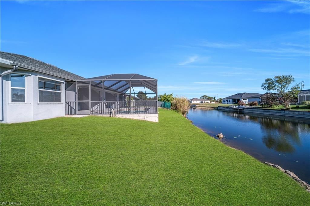 Image 33 of property listing at 2032 NE 6th ST, Cape Coral, FL 33909