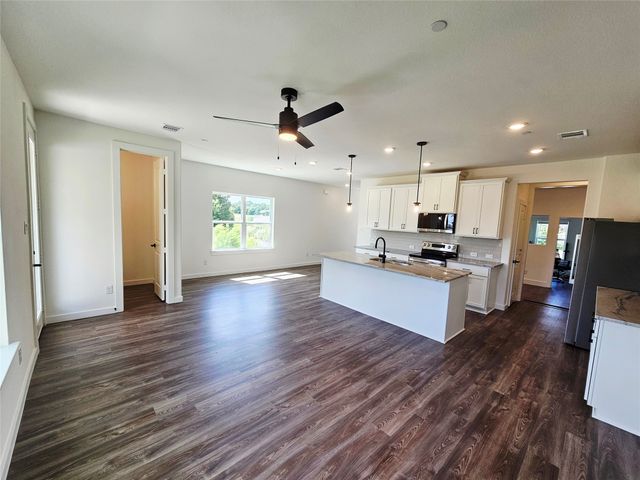 1618 Governors Boulevard, Heath, TX 75126