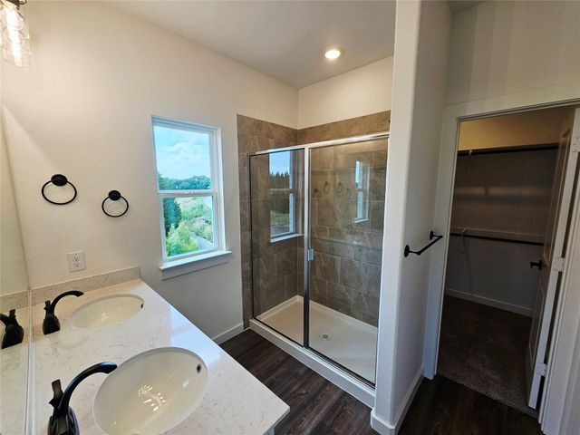 1618 Governors Boulevard, Heath, TX 75126
