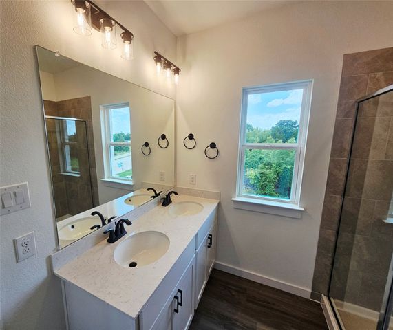 1618 Governors Boulevard, Heath, TX 75126