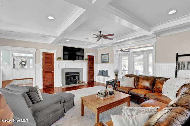 101 Cottage Walk, Hampstead, NC 28443