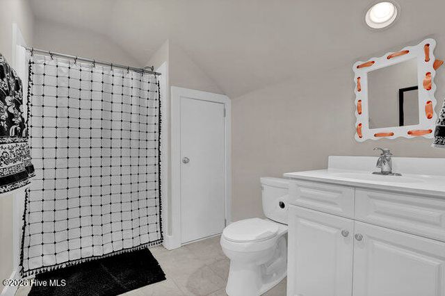 101 Cottage Walk, Hampstead, NC 28443