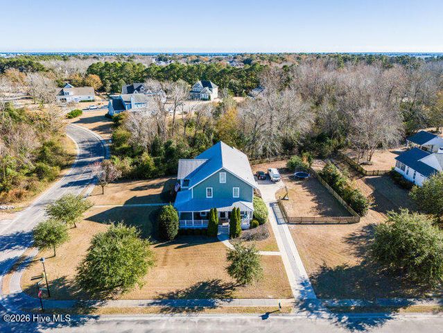 101 Cottage Walk, Hampstead, NC 28443