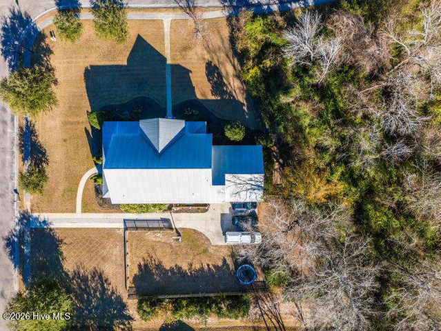 101 Cottage Walk, Hampstead, NC 28443