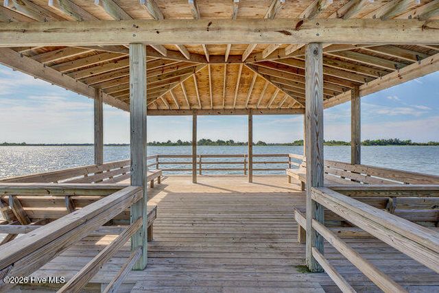 101 Cottage Walk, Hampstead, NC 28443