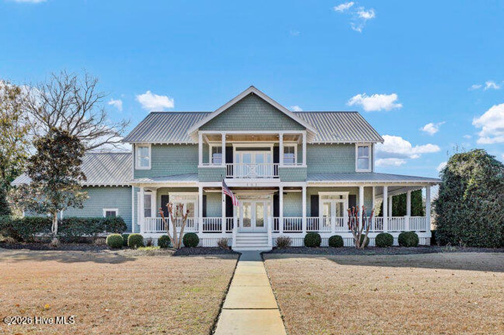 101 Cottage Walk, Hampstead, NC 28443