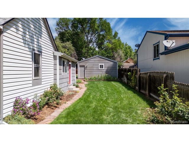 36 Reed Pl, Longmont, CO 80504