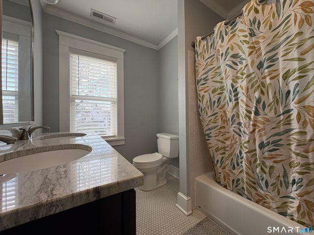 26 Union Street, Seymour, CT 06483