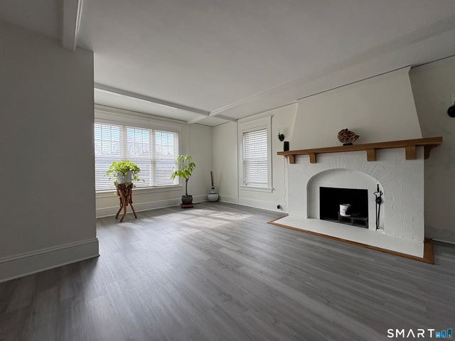 26 Union Street, Seymour, CT 06483