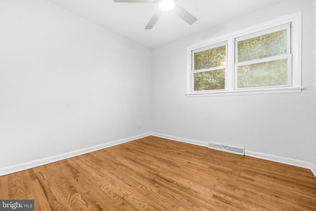 8618 LANTERN LN, Clinton, MD 20735