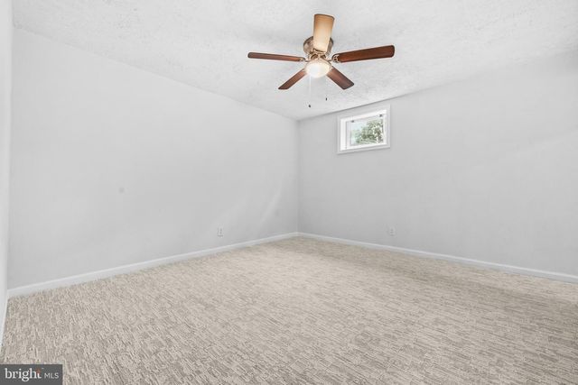 8618 LANTERN LN, Clinton, MD 20735