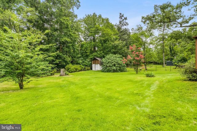 8618 LANTERN LN, Clinton, MD 20735