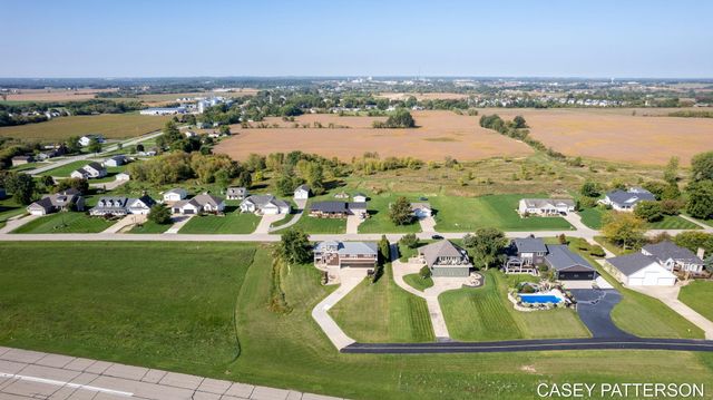 2520 Air Park Drive, Zeeland, MI 49464