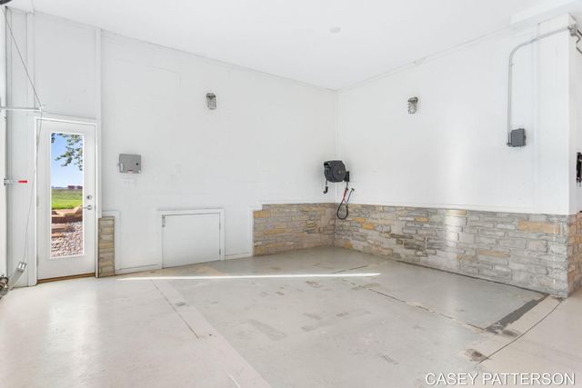 2520 Air Park Drive, Zeeland, MI 49464